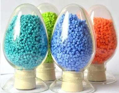 Misunderstood TPR materia: Quam fortis est eius UV resistentia?